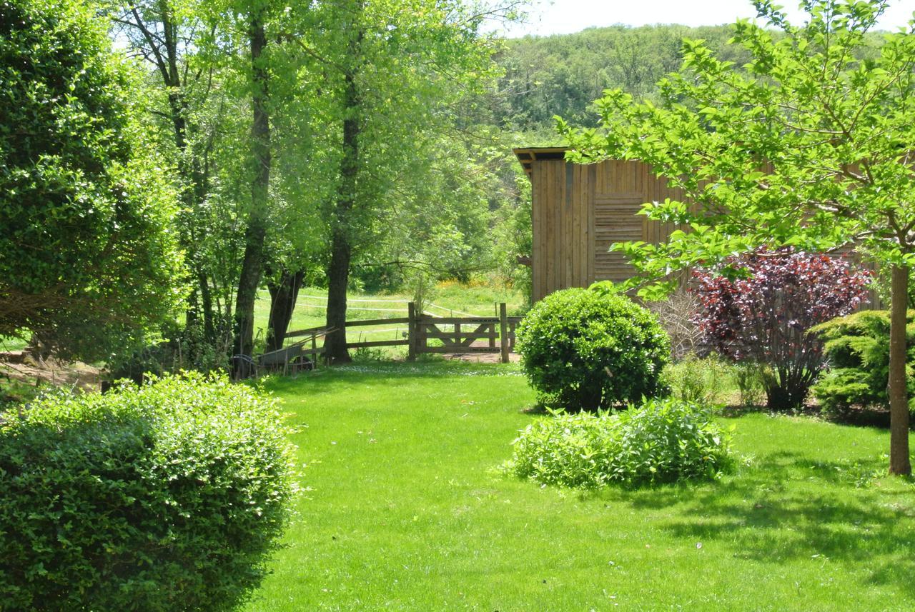 Le Moulin De Planiol Bed and Breakfast Le Vigan  Eksteriør billede